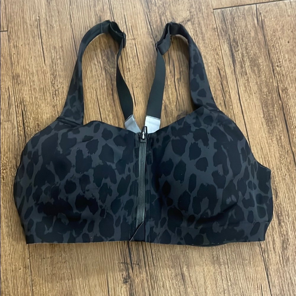 Victoria's Secret Black Sports Bra with Front Zipper and Adjustable Straps